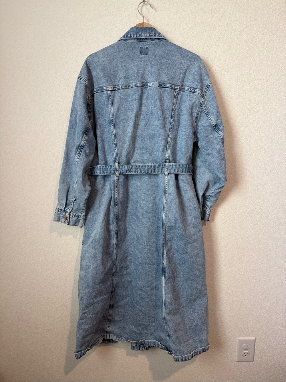 GAP Belted Denim Long Sleeve Midi Dress - Picture 6 of 7